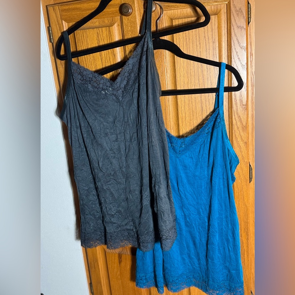 Lace Trim Camisole Set in Gray and Turquoise